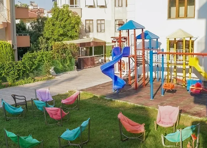 Hotel Akdora & Spa 4*